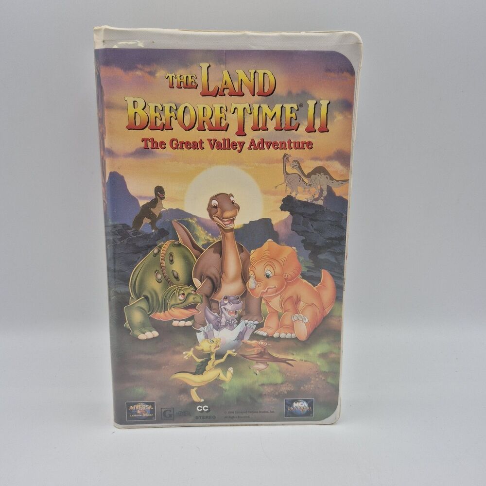 The Land Before Time II: The Great Valley Adventure (VHS, 1994, Clamshell)